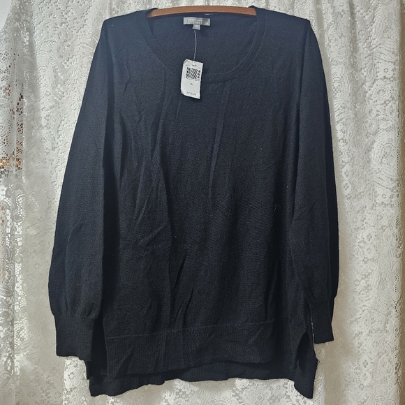 Neimen Marcus Cashmere Sweater - Picture 1 of 5
